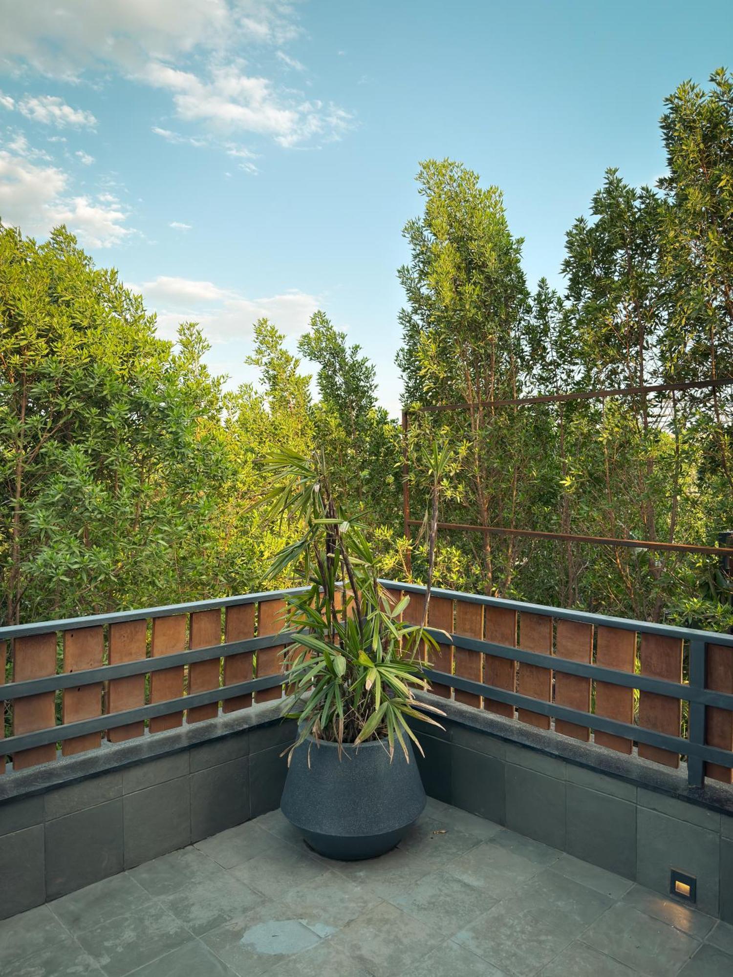 The Bali House Hotel Bhopal Exterior photo